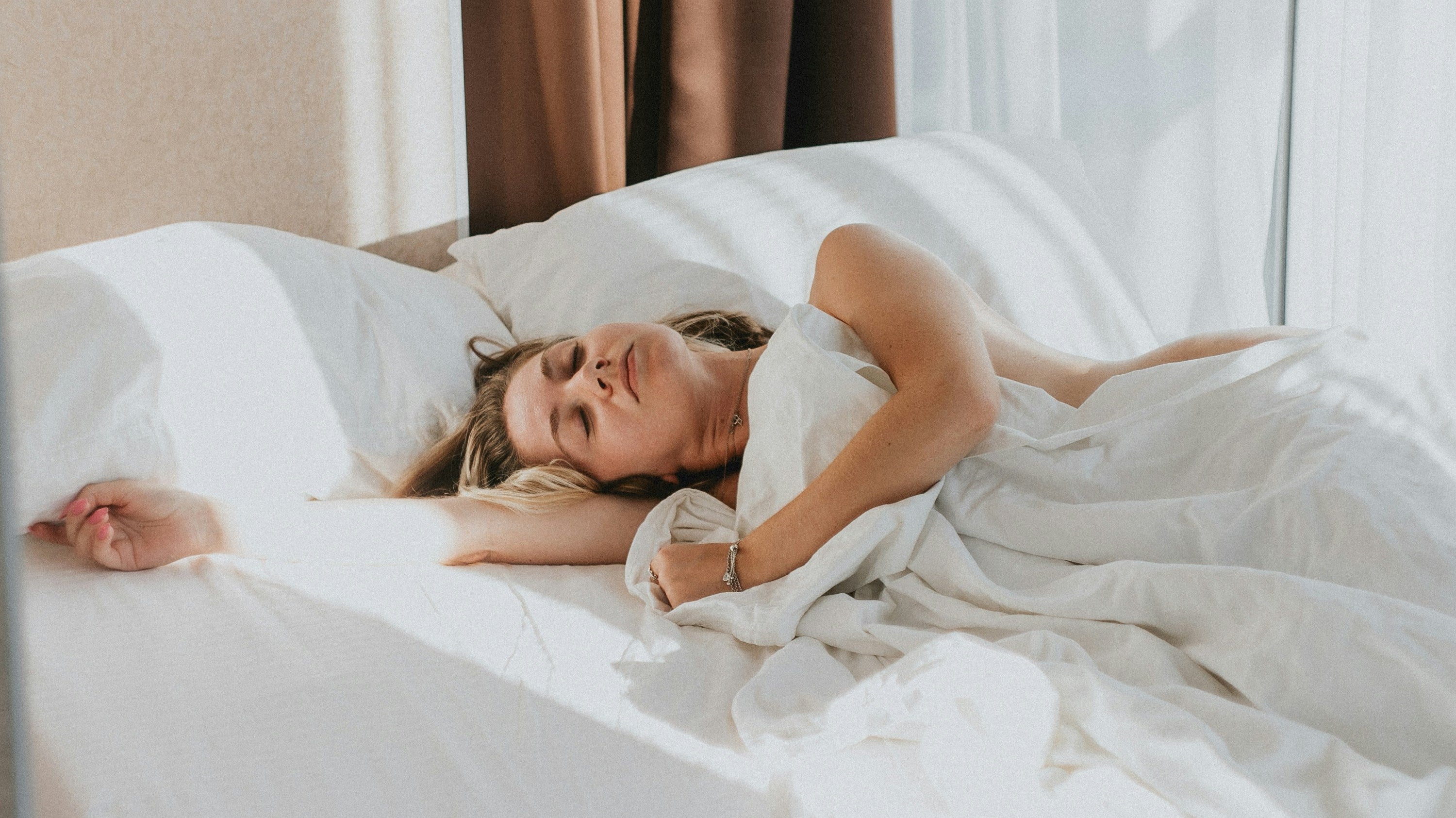 The 15-Minute Morning Routine That Makes Everything Easier (No Phone Required)