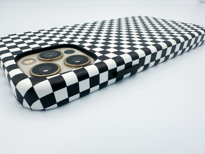 Black Checkered Classic Case + Strap Set - MagSafe