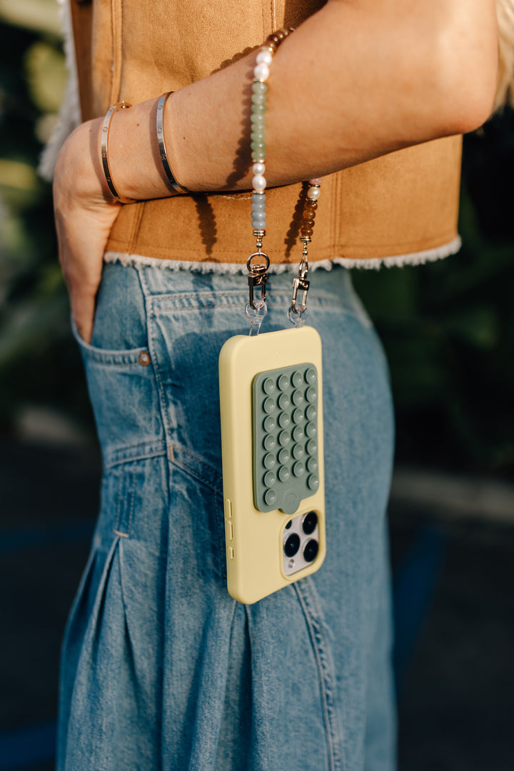 Rue Phone Wristlet