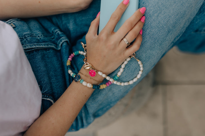 Lola Phone Wristlet