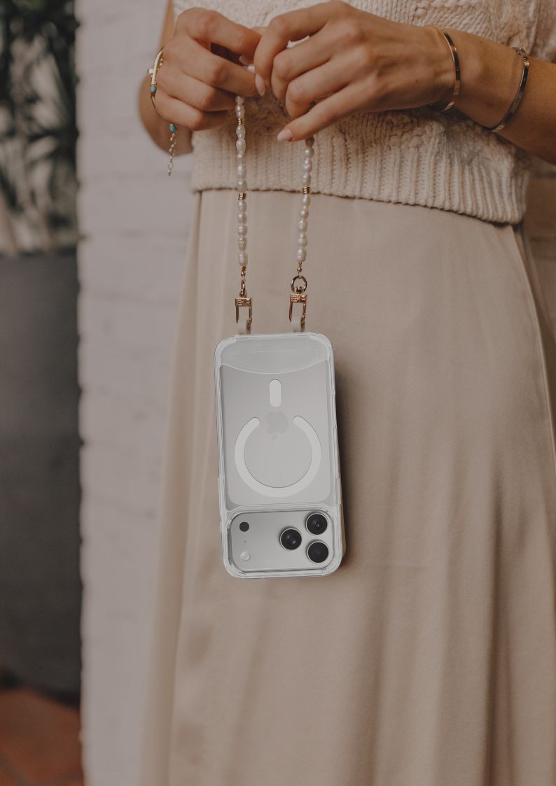 Clear + Pearl Minimal Wristlet Set