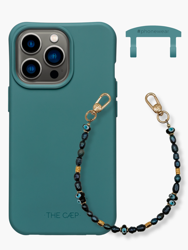 Queensland + Delphi Wristlet Set